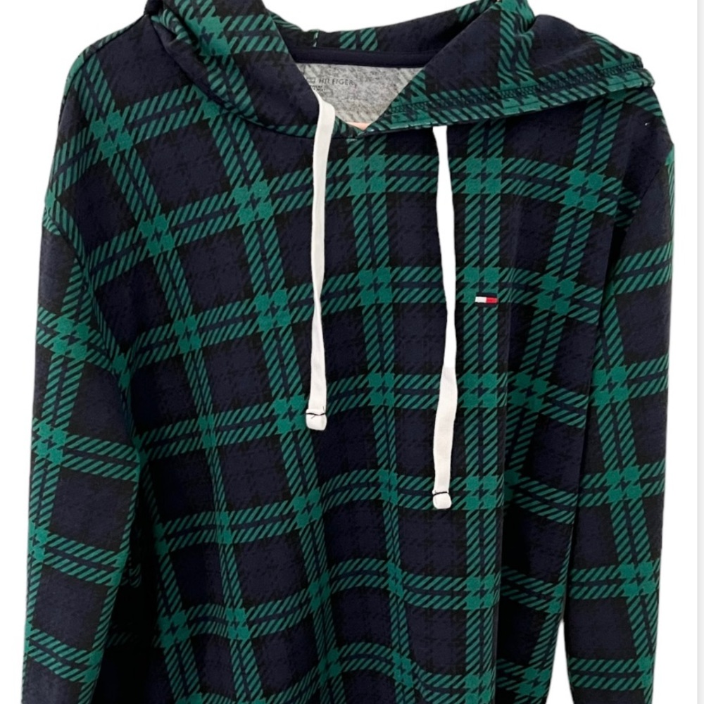 Tommy Hilfiger Green & Black Plaid Women’s Sleepwear Top with Hood Size XL